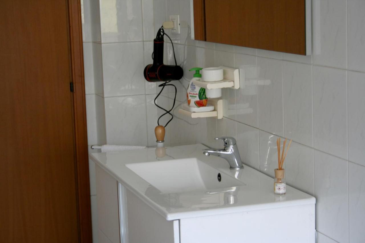 2 Bedrooms Appartement At Pescara 300 M Away From The Beach With Balcony And Wifi Luaran gambar