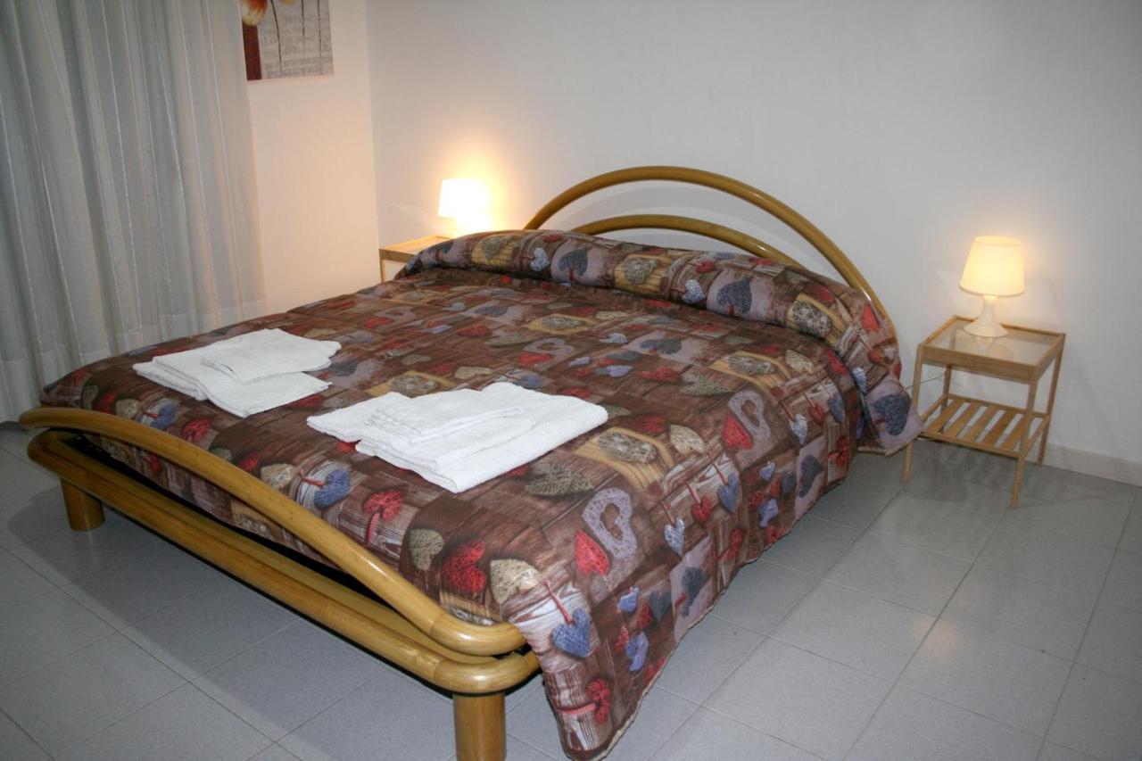 2 Bedrooms Appartement At Pescara 300 M Away From The Beach With Balcony And Wifi Luaran gambar