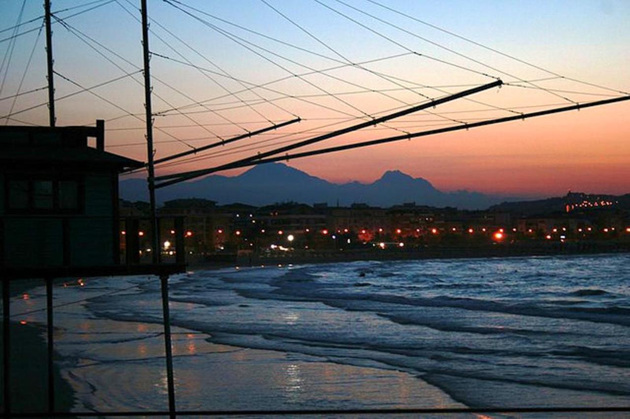 2 Bedrooms Appartement At Pescara 300 M Away From The Beach With Balcony And Wifi Luaran gambar