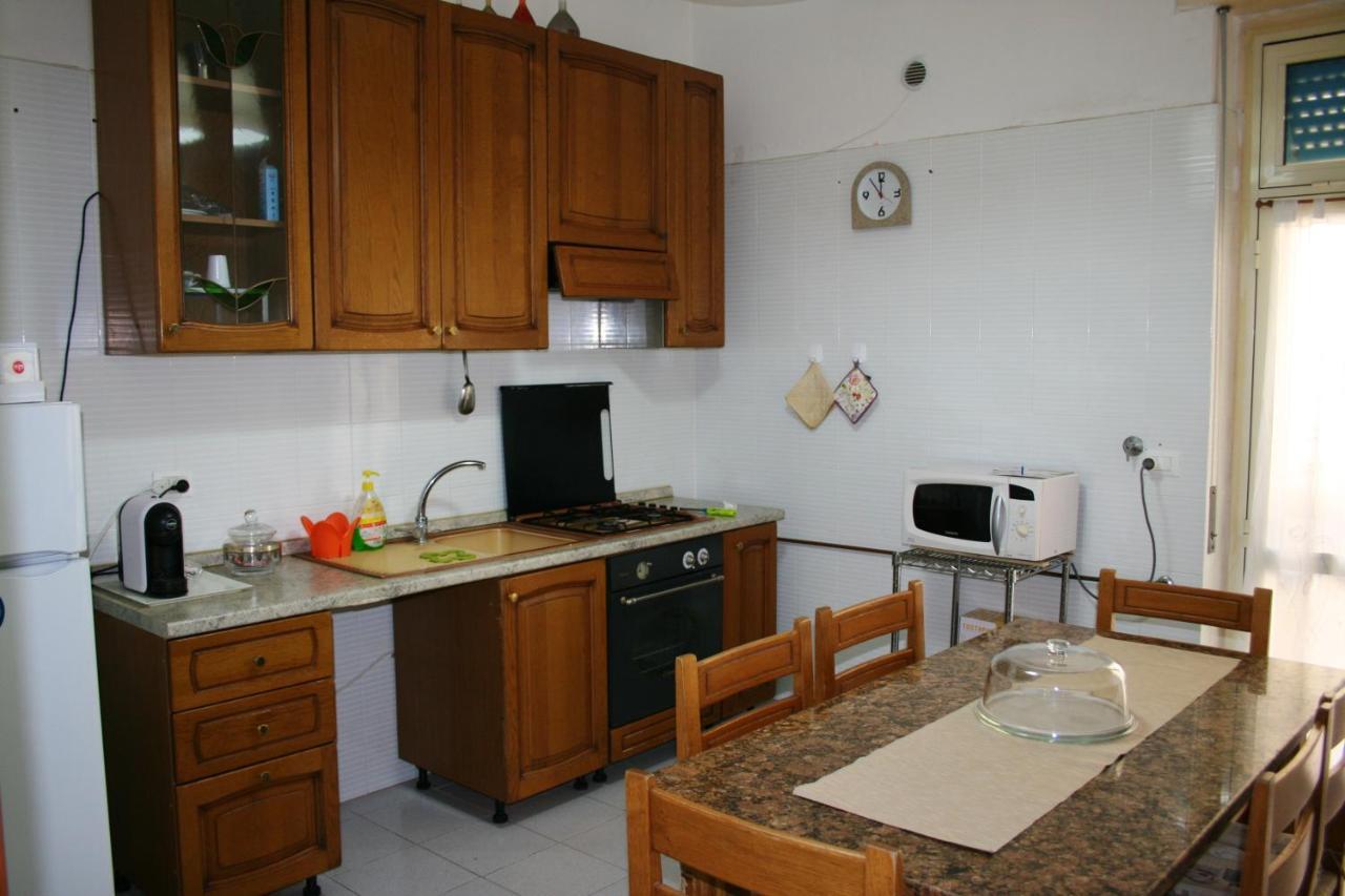 2 Bedrooms Appartement At Pescara 300 M Away From The Beach With Balcony And Wifi Luaran gambar