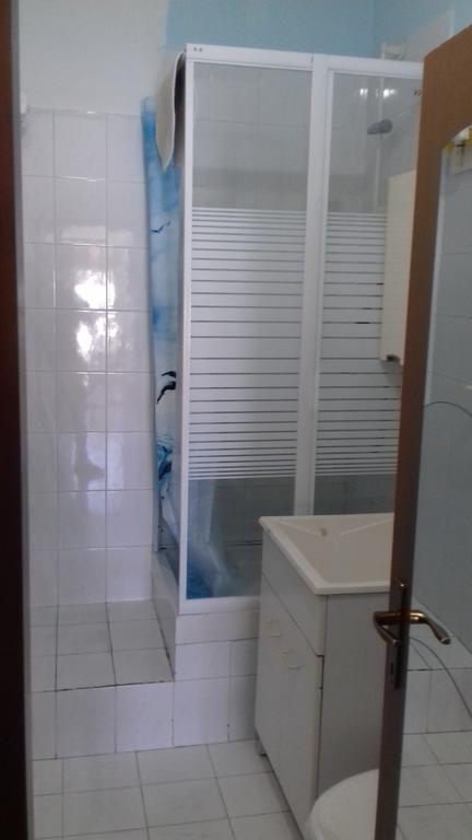 2 Bedrooms Appartement At Pescara 300 M Away From The Beach With Balcony And Wifi Luaran gambar