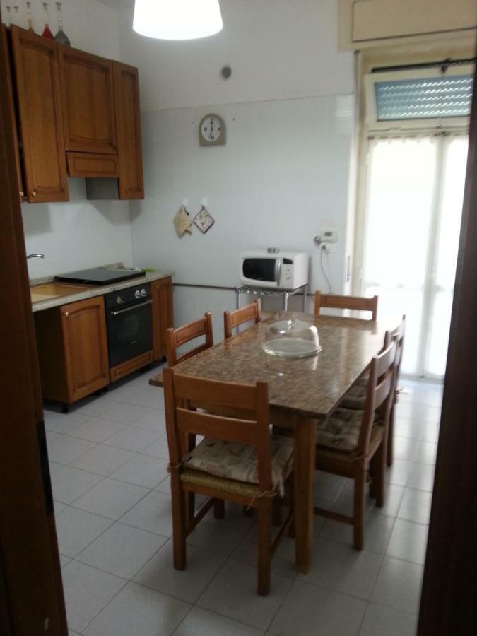 2 Bedrooms Appartement At Pescara 300 M Away From The Beach With Balcony And Wifi Luaran gambar